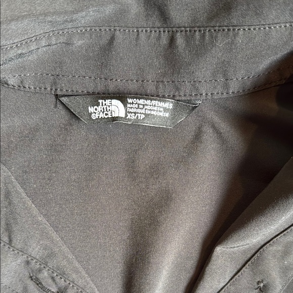 The North Face black womens quick dry button down size XS (F32) - Picture 2 of 10